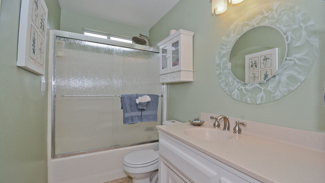 Photo of Bathroom in Marine Terrace