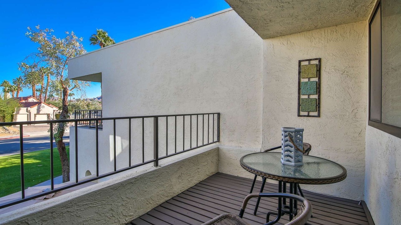 Photo of Patio Balcony in Palm Desert