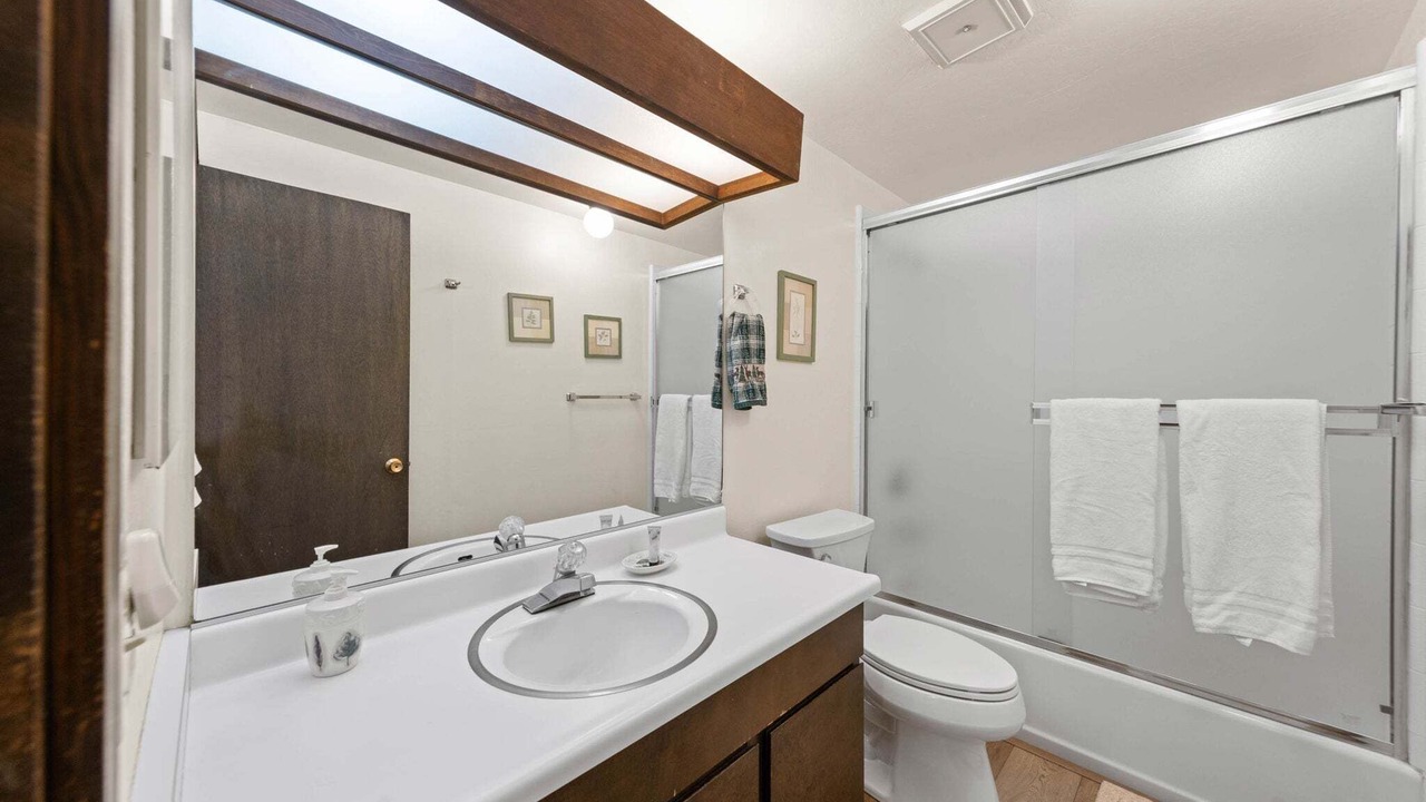 Photo of Bathroom in Lake Forest