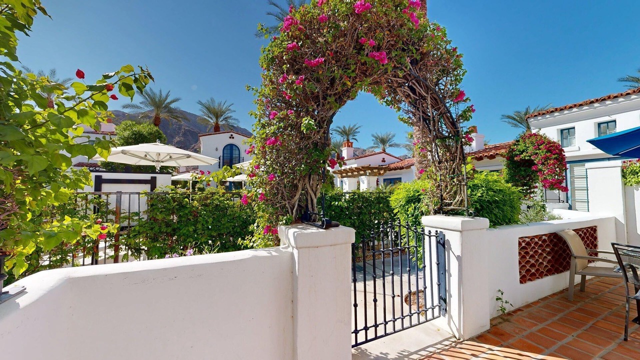 Photo of Patio Balcony in La Quinta