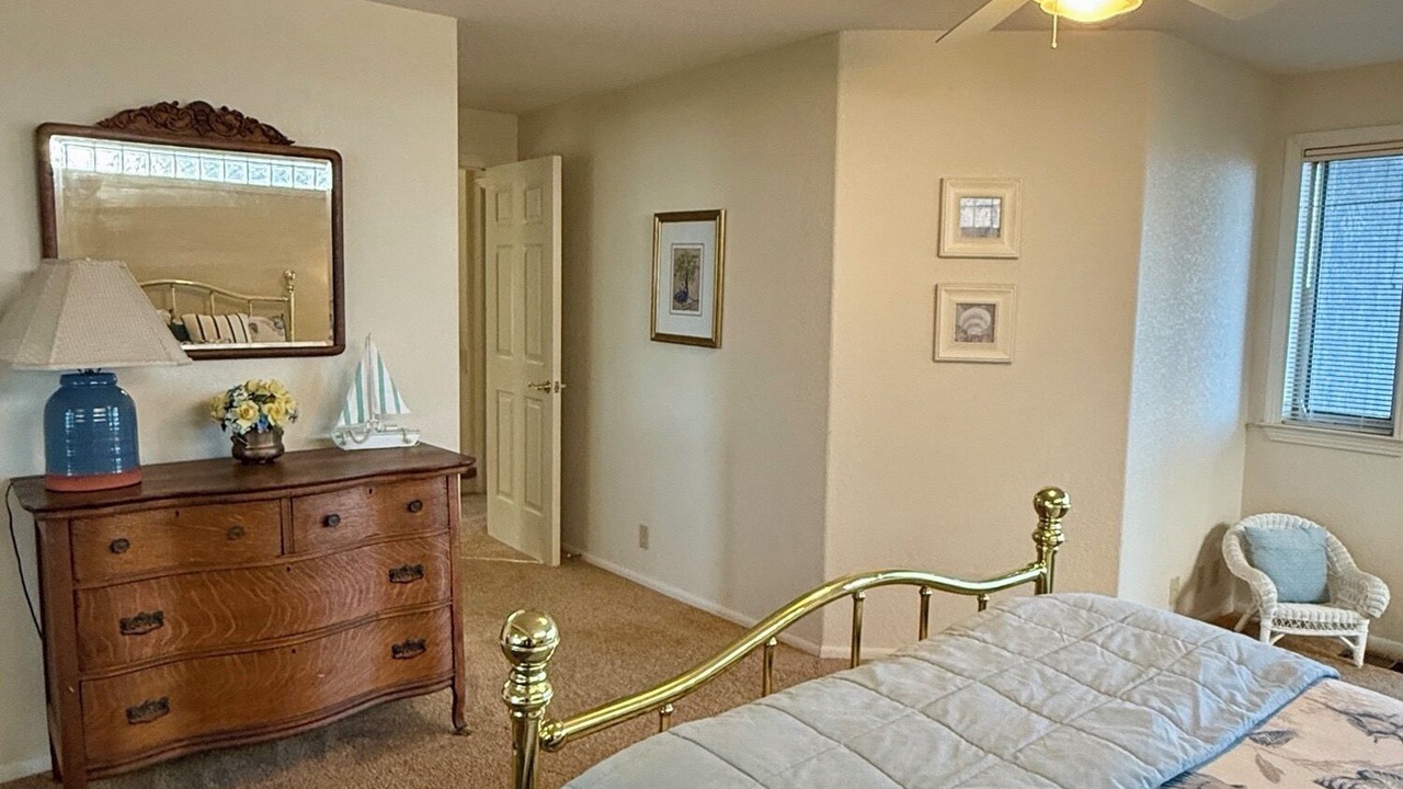 Photo of Bedroom in Marine Terrace