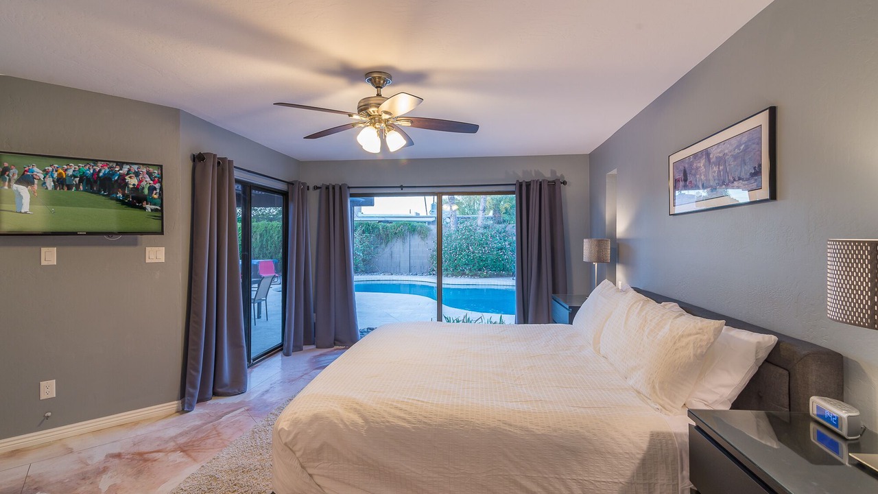 Photo of Bedroom in Raskin Estates