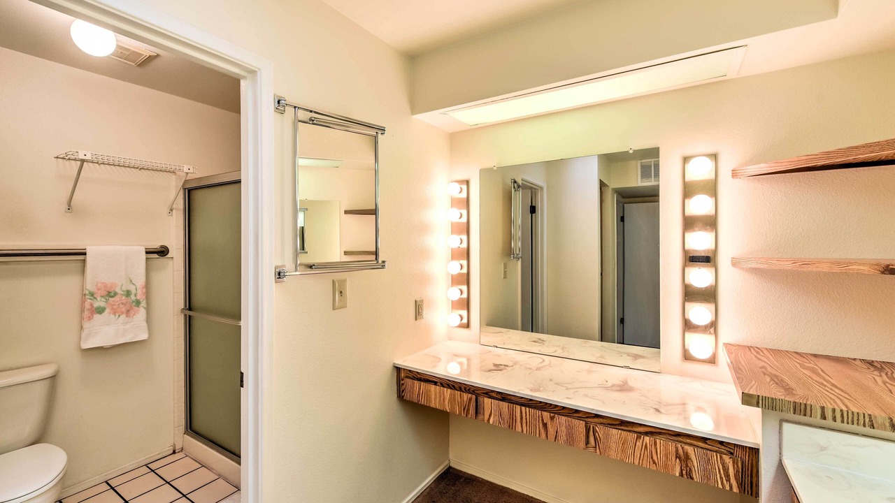 Photo of Bathroom in Cottonwood