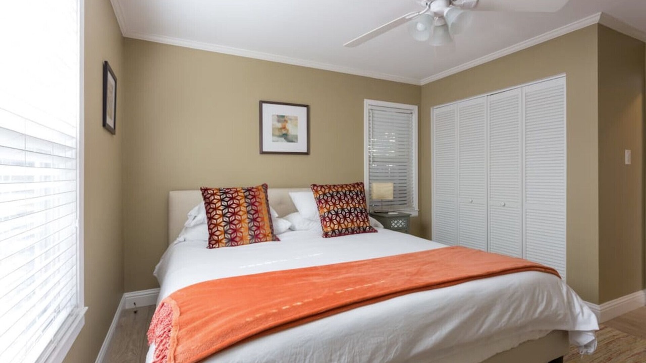 Photo of Bedroom in Stanford