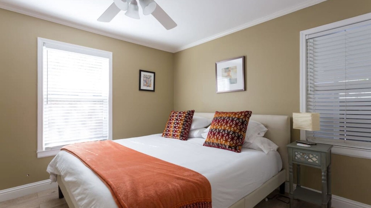 Photo of Bedroom in Stanford