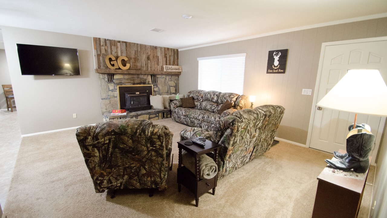Photo of Bedroom in Groom Creek