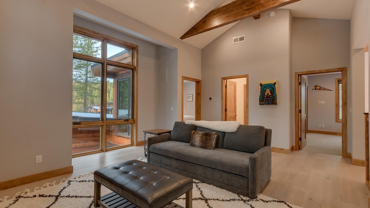 Photo of Livingroom in Truckee