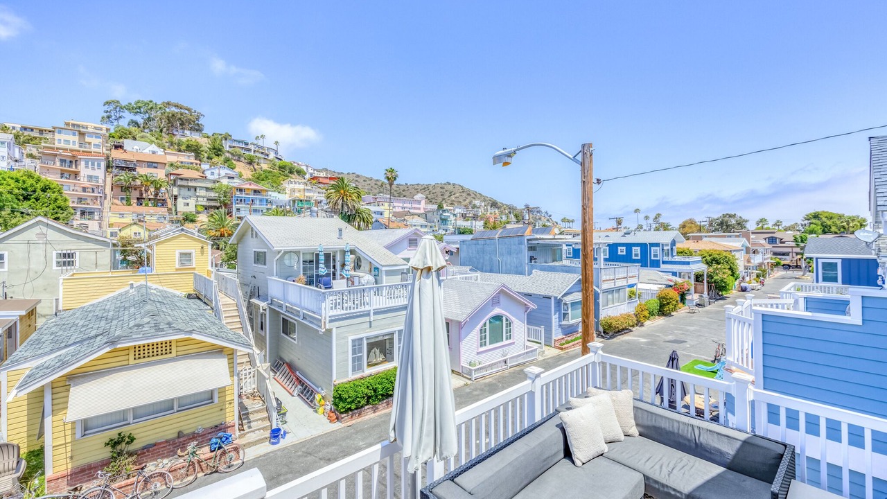 Photo of Patio Balcony in Avalon