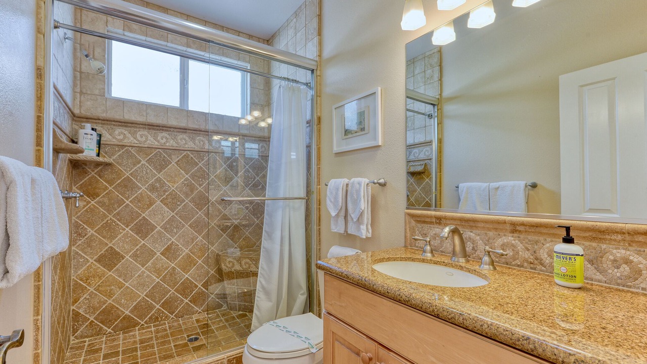 Photo of Bathroom in Avalon