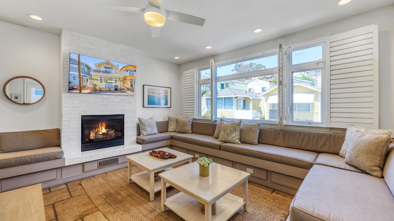 Photo of Livingroom in Avalon