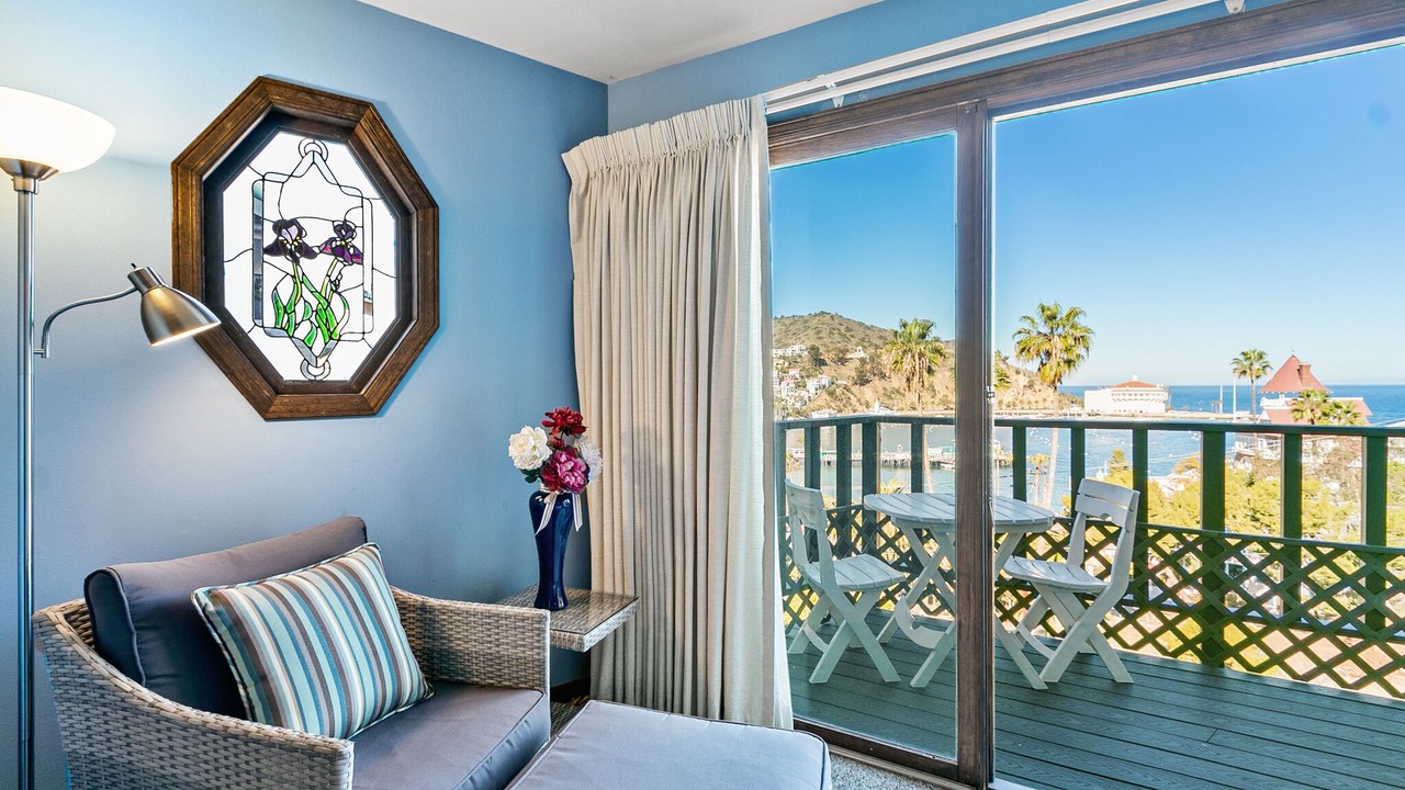 Photo of Patio Balcony in Avalon