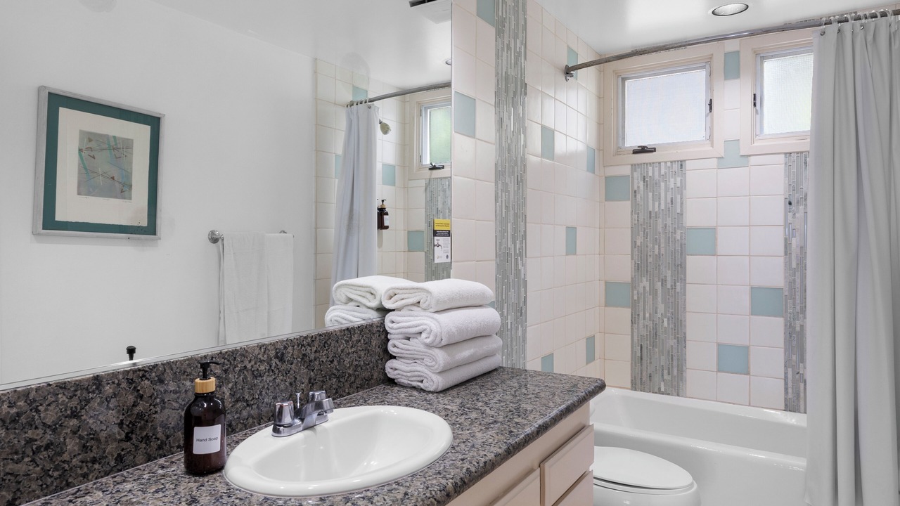 Photo of Bathroom in Avalon