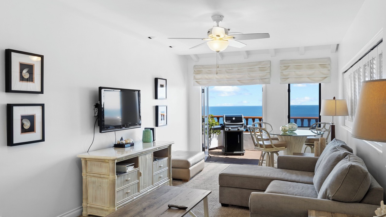 Photo of Patio Balcony in Avalon