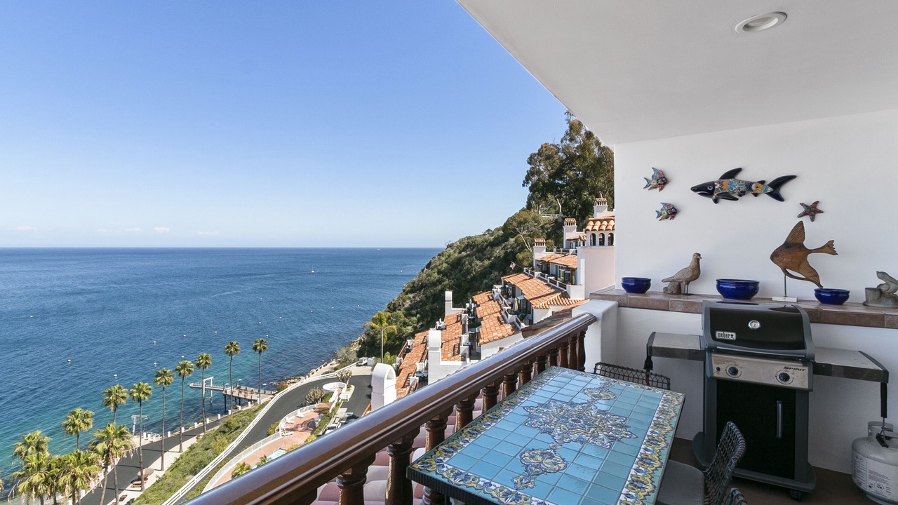 Photo of Patio Balcony in Avalon