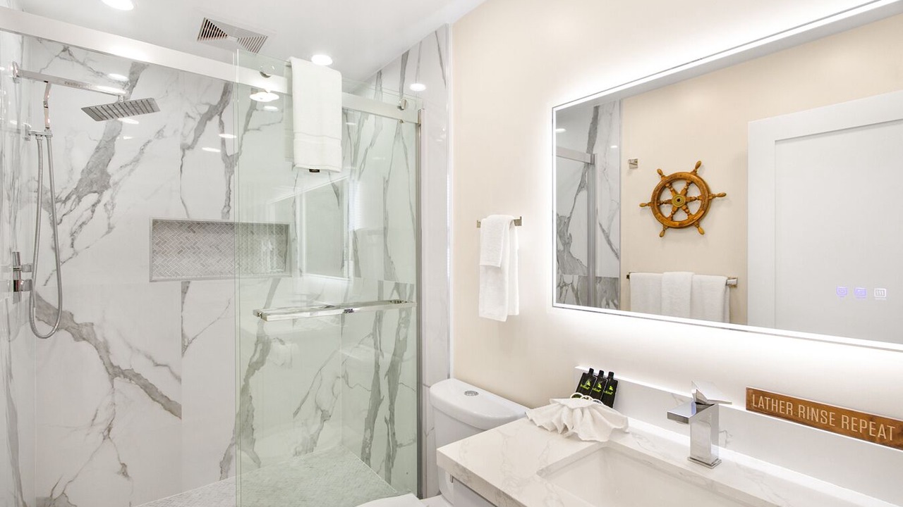 Photo of Bathroom in Avalon