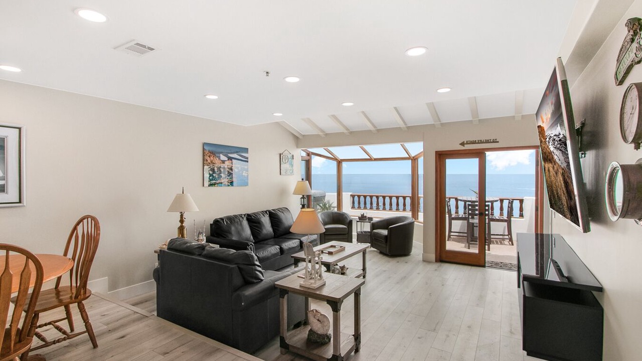 Photo of Patio Balcony in Avalon
