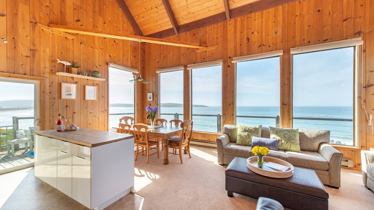 Photo of Bedroom in Dillon Beach