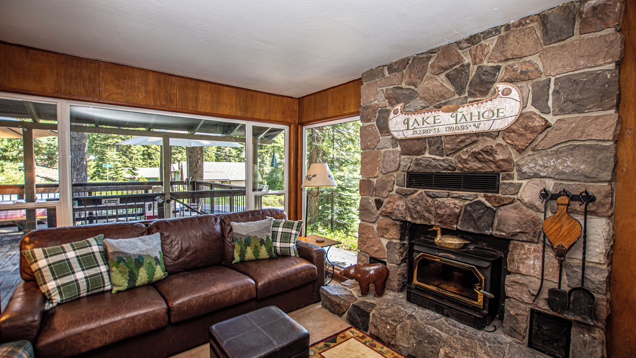 Photo of Livingroom in Tahoe City