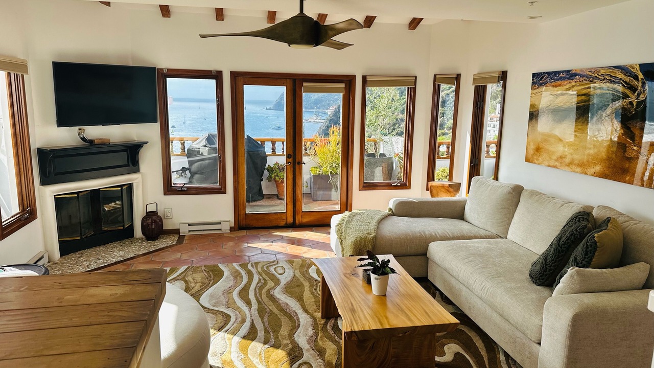 Photo of Livingroom in Avalon