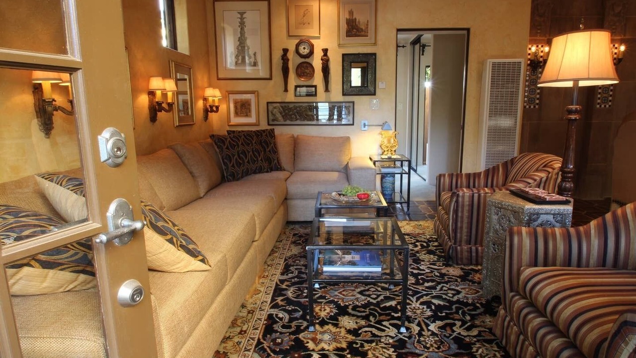 Photo of Livingroom in Park West