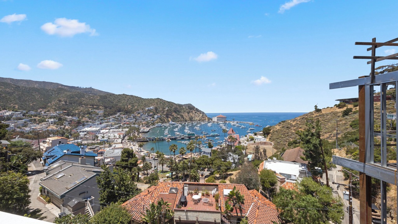 Photo of Others in Avalon