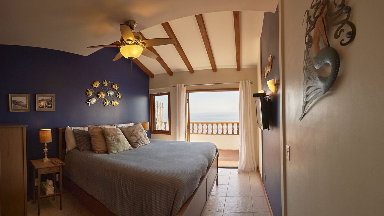Photo of Bedroom in Avalon