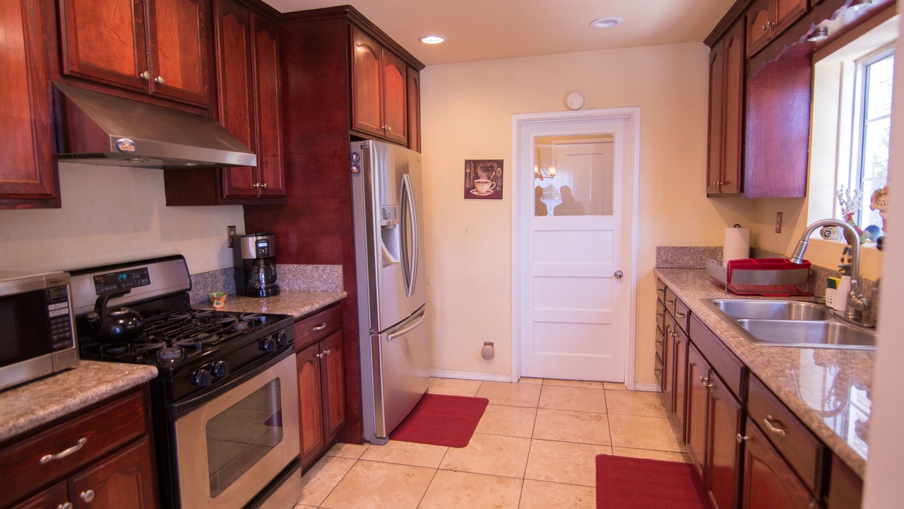 Photo of Kitchen in Mid City