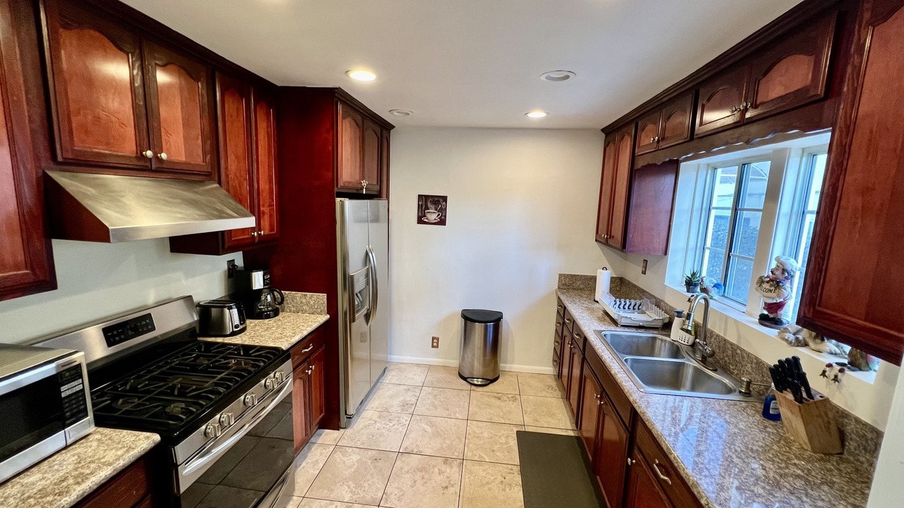 Photo of Kitchen in Mid City