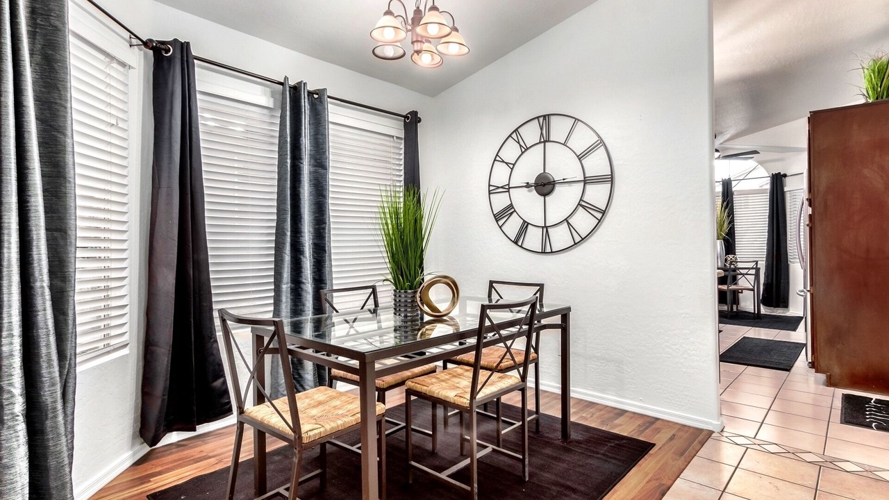 Photo of Bedroom in Foothills
