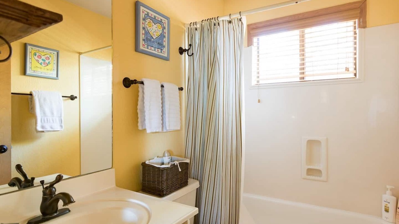 Photo of Bathroom in Munds Park