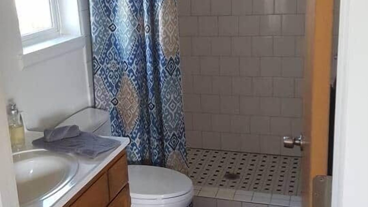 Photo of Bathroom in Crescent City North