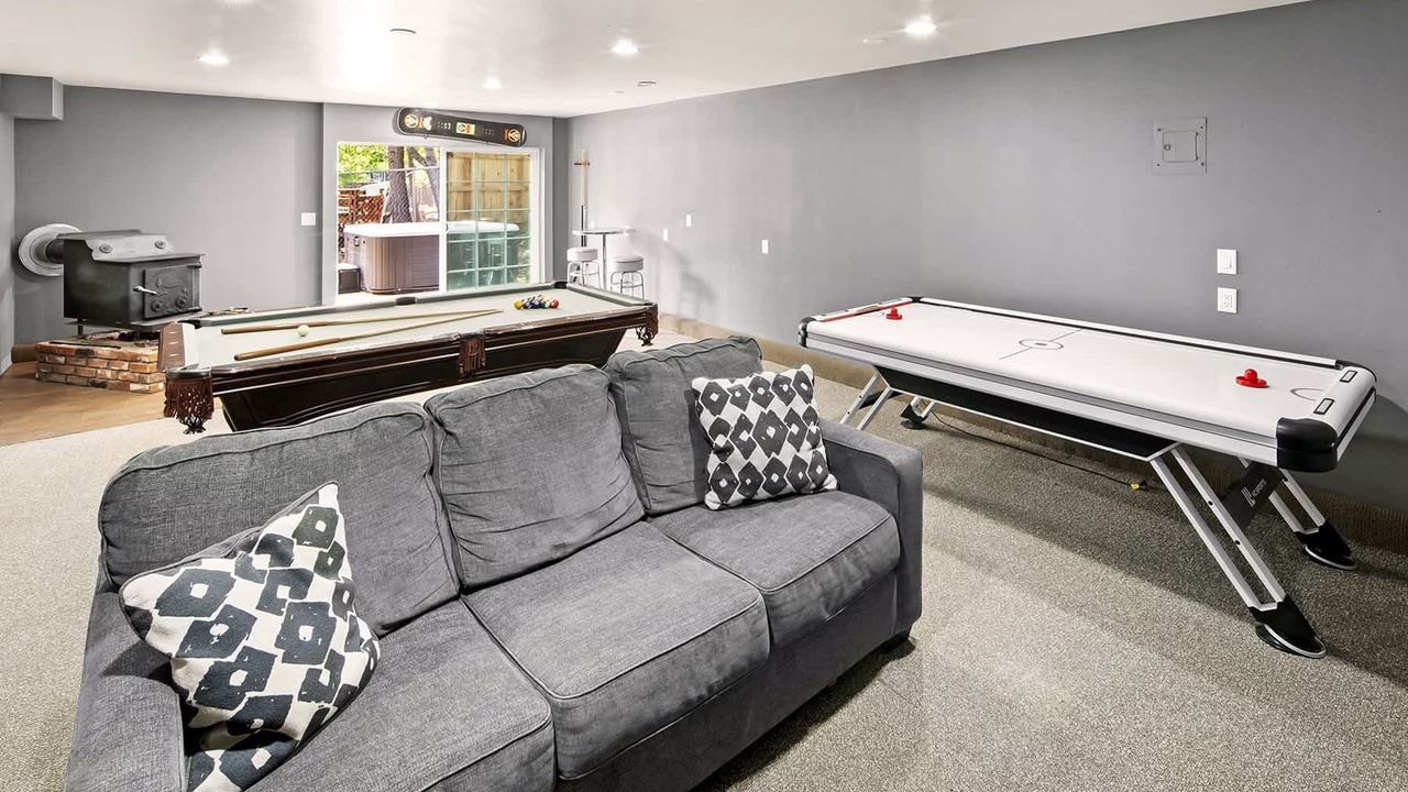 Photo of Bedroom in Summit Estates
