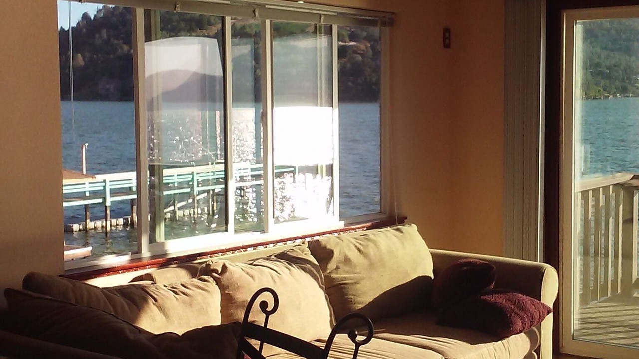 Photo of Livingroom in Clearlake
