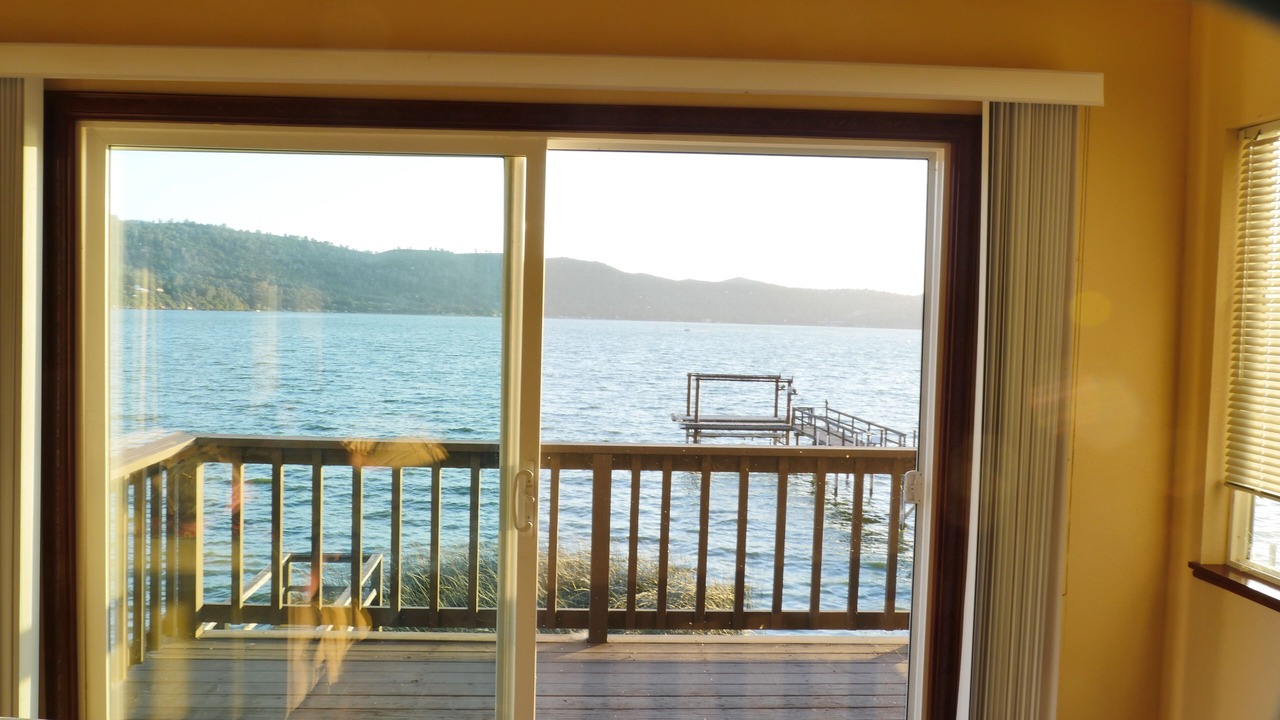 Photo of Livingroom in Clearlake