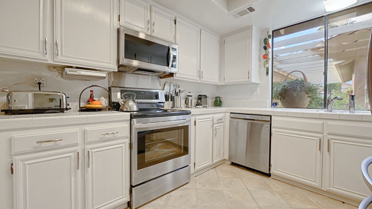 Photo of Kitchen in Palm Desert