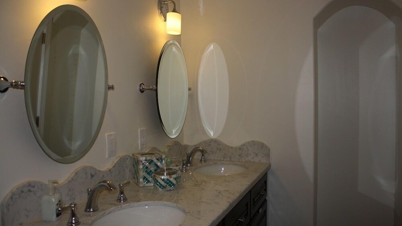 Photo of Bathroom in Mission Beach