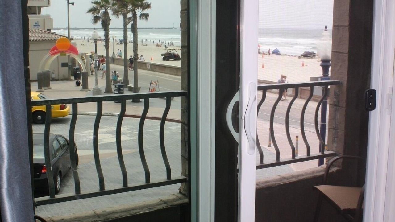 Photo of Patio Balcony in Mission Beach