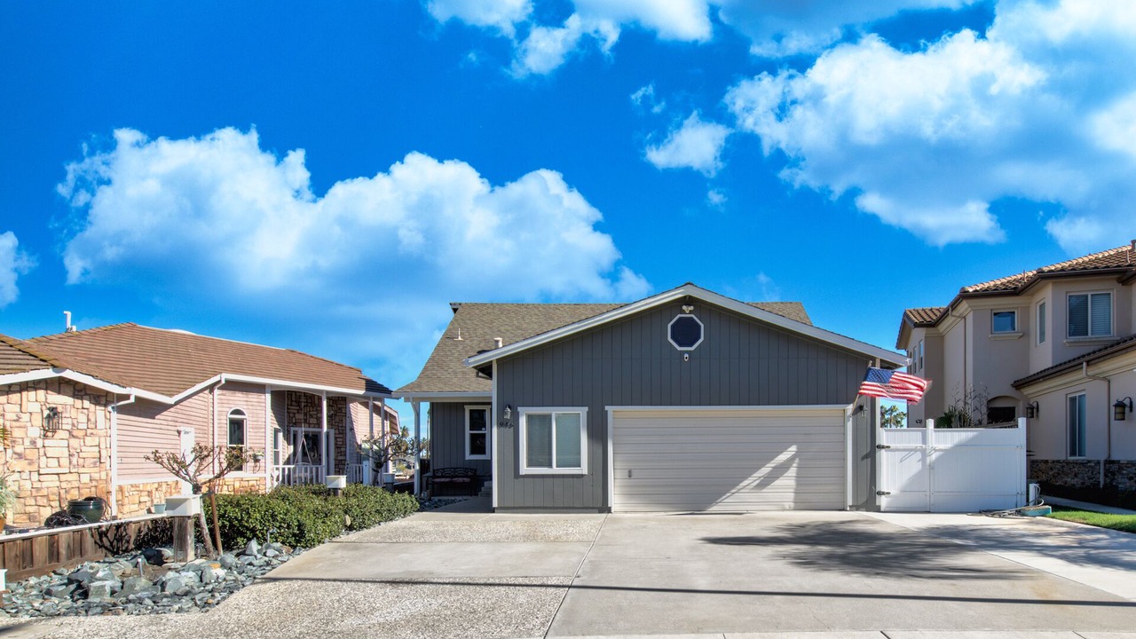 Photo of Outdoor in Discovery Bay