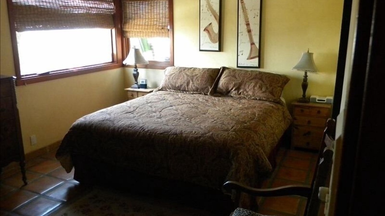 Photo of Bedroom in Mission Beach