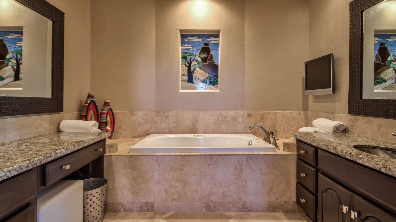 Photo of Bathroom in Pinnacle Peak Heights