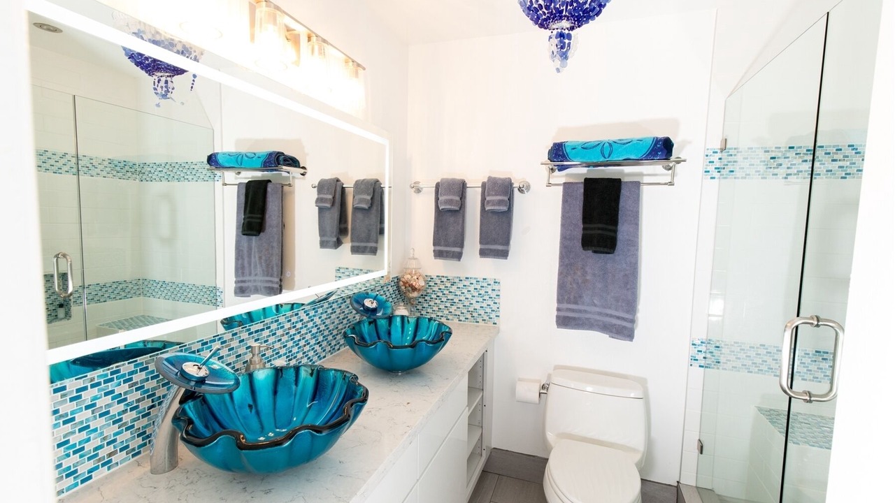 Photo of Bathroom in Mission Beach
