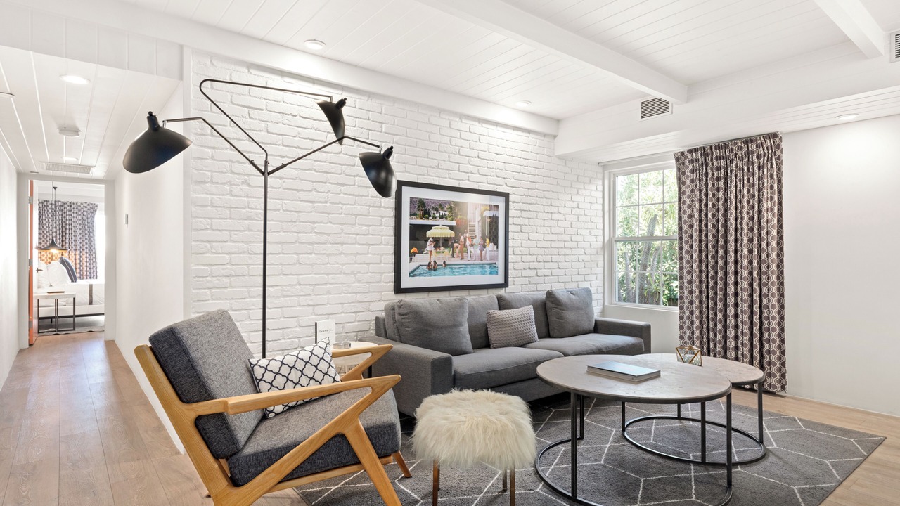 Photo of Livingroom in Uptown Design District