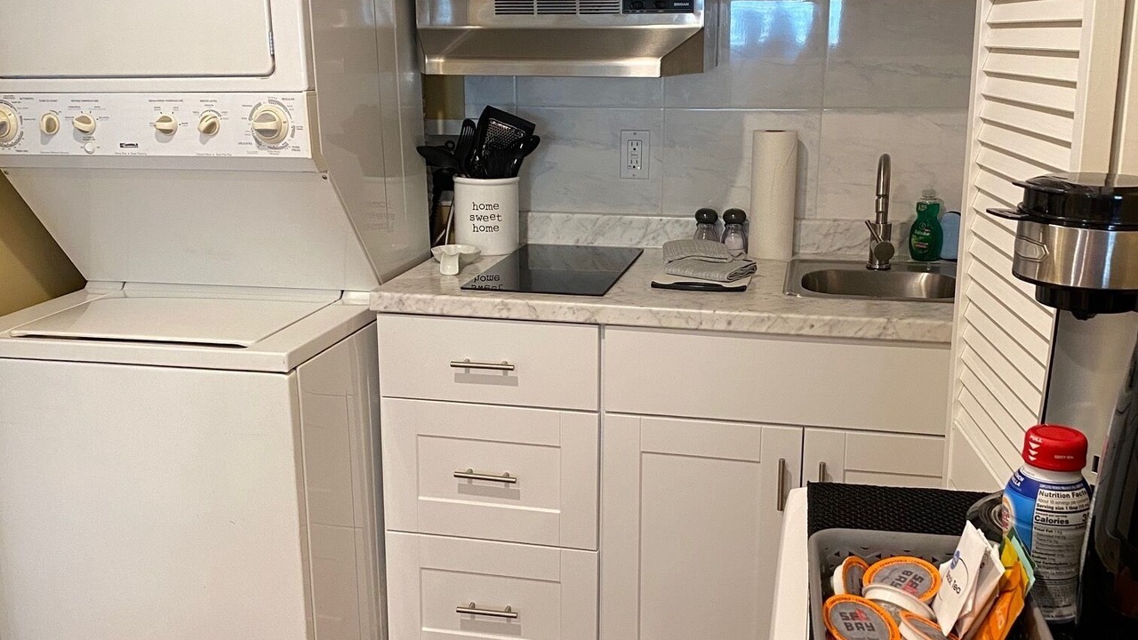 Photo of Kitchen in Mount Davidson Manor