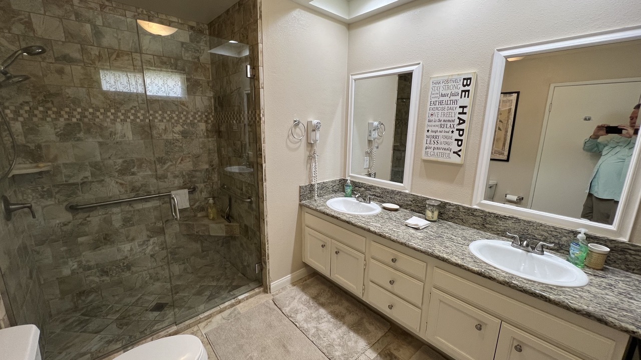 Photo of Bathroom in Palm Desert