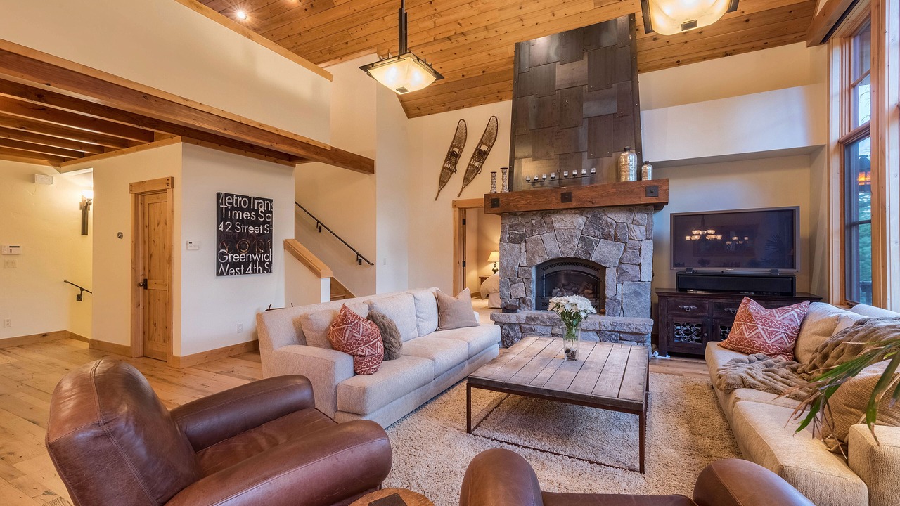 Photo of Livingroom in Truckee