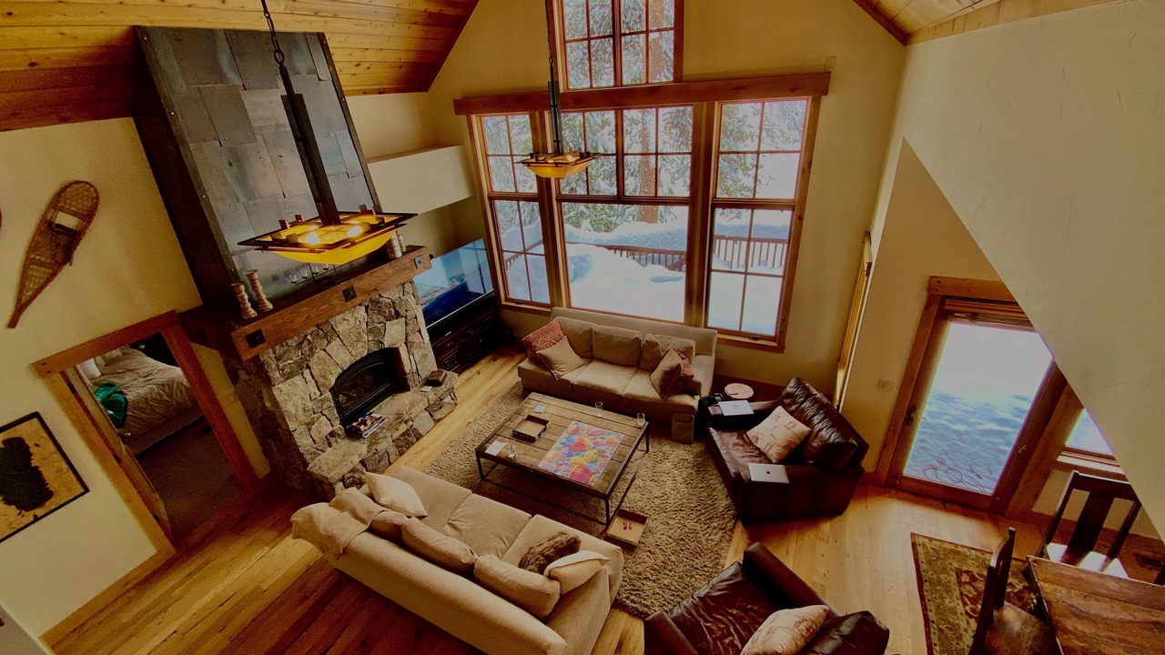 Photo of Livingroom in Truckee