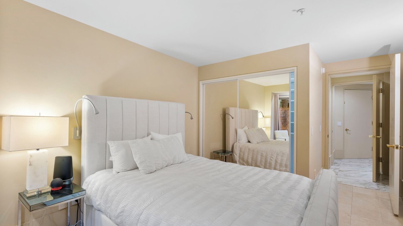 Photo of Bedroom in Marina District
