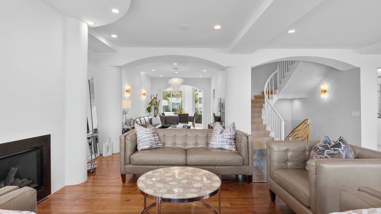 Photo of Livingroom in Marina District