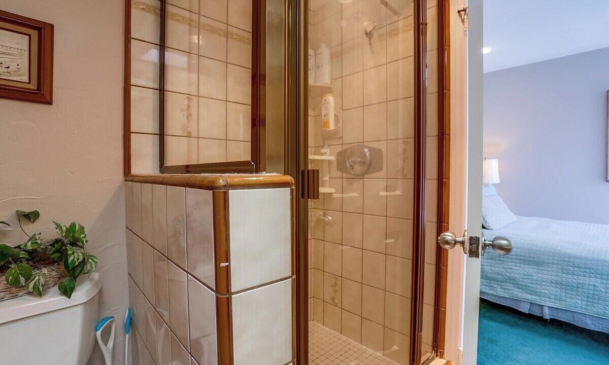 Photo of Bathroom in Mission Beach