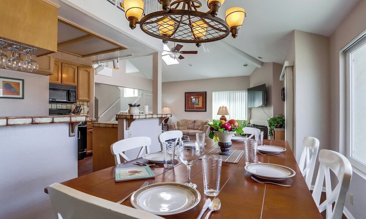 Photo of Bedroom in Mission Beach